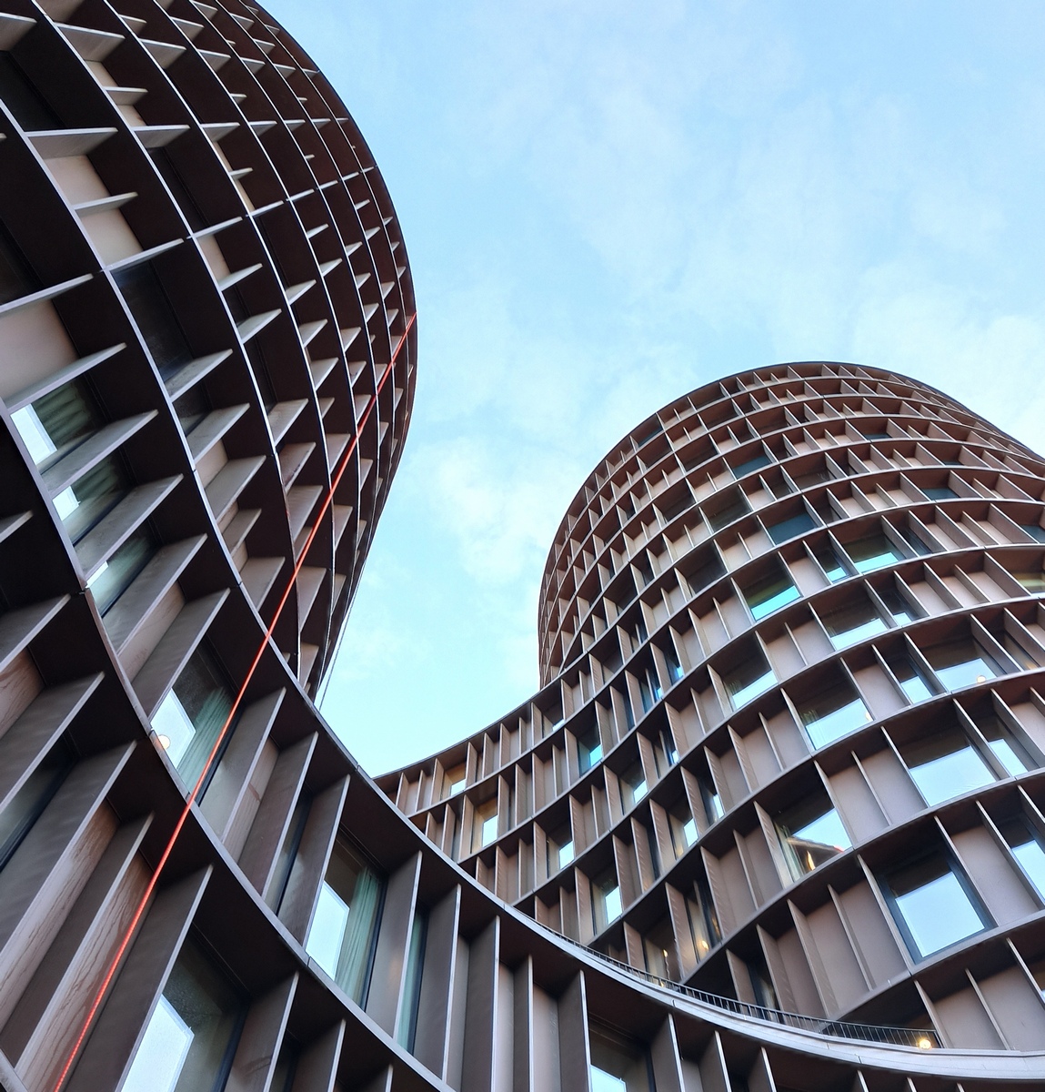 Rope access team working offshore